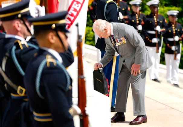 King Charles III and Queen Camilla participate in a Wreath Laying Ceremony at the Tomb of the Unknown Solider at Arlington National Cemetery in Arlington, Virginia on Thursday, April 30, 2026. The King and Queen are ending their four-day state visit to the U.S. in Virginia before returning to the U.K. this evening.  ARL20260430238 BONNIExCASH