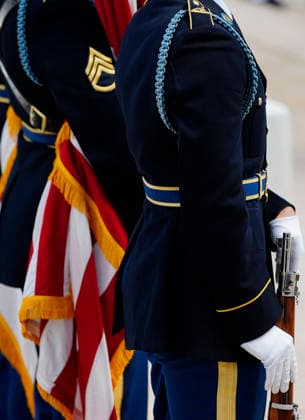 Members of the Military Honor Guard prepare for the arrival of King Charles III and Queen Camilla who will participate in a Wreath Laying Ceremony at the Tomb of the Unknown Solider at Arlington National Cemetery in Arlington, Virginia on Thursday, April 30, 2026. The King and Queen are ending their four-day state visit to the U.S. in Virginia before returning to the U.K. this evening.  ARL2026043023511 BONNIExCASH