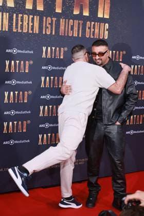 Xatar Dokumentarserie Sami Abdelhadi, Ssiawosch Sadat SSIO Premiere der Dokuserie XATAR Ð EIN LEBEN IST NICHT GENUG, Fotografiska Museum Berlin, Berlin Datum: 30.04.2026 Copyright: xEventpress Kratschx