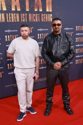 Xatar Dokumentarserie Sami Abdelhadi, Ssiawosch Sadat SSIO Premiere der Dokuserie XATAR Ð EIN LEBEN IST NICHT GENUG, Fotografiska Museum Berlin, Berlin Datum: 30.04.2026 Copyright: xEventpress Kratschx