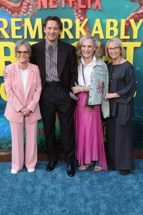 Remarkably Bright Creatures Premiere Los Angles CA Apr 30: Sally Field, Lewis Pullman, Beth Grant and Kathy Baker at Remarkably Bright Creatures Film Premiere, Los Angeles, California on April 30, 2026 Credit: AdMedia EDITORIAL USE ONLY  Copyright: xx AdMediax admphotostwo986032