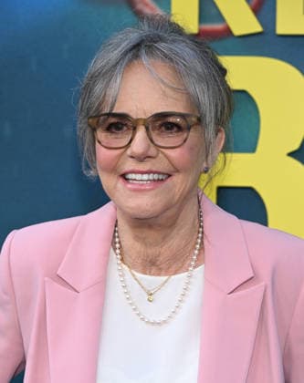 ˜Remarkably Bright Creatures™ Los Angeles Premiere Sally Field arriving to Remarkably Bright Creatures Los Angeles premiere held at the Tudum Theater on April 30, 2026 in Hollywood, CA. Hollywood Tudum Theater California USA Copyright: xLisaxOConnorx xAFF-USA.comx