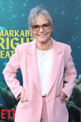 Los Angles CA Apr 30:Sally Field at Remarkably Bright Creatures Film Premiere, Los Angeles, California on April 30, 2026 Credit: USA  - ZUMAa123 20260430_zaa_a123_089 Copyright: xAdMediax