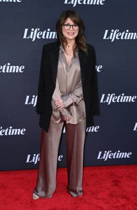 Lifetime™s ˜Love, Again™ FYC Valerie Bertinelli arriving to Lifetime™s Love, Again FYC at the Television Academy s Wolf Theatre at the Saban Media Center on April 30, 2026 in North Hollywood, CA. North Hollywood Television Academy s Wolf Theatre at the Saban Media Center California USA Copyright: xLeexWattx xAFF-USA.COMx