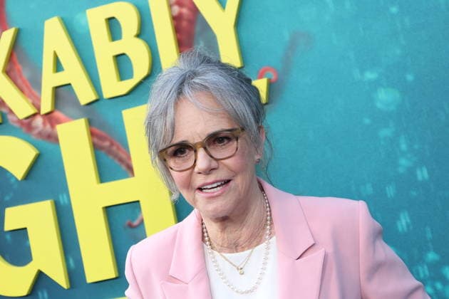 Los Angles CA Apr 30:Sally Field at Remarkably Bright Creatures Film Premiere, Los Angeles, California on April 30, 2026 Credit: USA  - ZUMAa123 20260430_zaa_a123_102 Copyright: xAdMediax