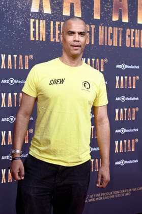 Patrice Bouedibela bei der Premiere der ARD-Dokuserie Xatar - Ein Leben ist nicht genug in der Fotografiska Berlin. Berlin, 30.04.2026