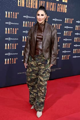 Senna Gammour bei der Premiere der ARD-Dokuserie Xatar - Ein Leben ist nicht genug in der Fotografiska Berlin. Berlin, 30.04.2026