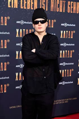 Benno! (Ben Joseph Burrows) bei der Premiere der ARD-Dokuserie Xatar - Ein Leben ist nicht genug in der Fotografiska Berlin. Berlin, 30.04.2026