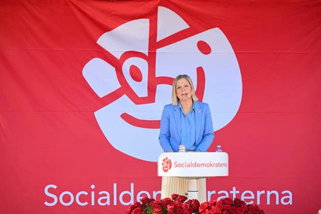News Bilder des Tages SUNDBYBERG, SVERIGE 20260501 Socialdemokraternas partiledare Magdalena Andersson (S) första maj-talar i Sundbyberg. SUNDBYBERG SVERIGE x10070x *** SUNDBYBERG, SWEDEN 20260501 Social Democrat Party Leader Magdalena Andersson S May Day Speech in Sundbyberg SUNDBYBERG SWEDEN x10070x  Copyright: xJessicaxGow TTx ANDERSSON (S) FÖRSTA MAJ-TALAR I SUNDBYBERG Y9-MRJinNdc