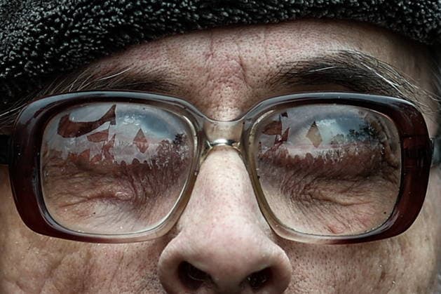 News Bilder des Tages RUSSIA, MOSCOW - MAY 1, 2026: A man attends a KPRF (Russian Communist Party) rally at the Monument to Karl Marx in Teatralnaya Square to mark International Workers Day Moscow Russia  - ZUMAt113 20260501_zaa_t113_276 Copyright: xMikhailxTereshchenkox