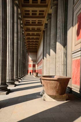 Germany, Berlin, Altes Museum, Old Museum, Entrance portico. Germany, Berlin, Altes Museum, Old Museum, Entrance portico. Berlin Germany EDITORIAL USE ONLY Copyright: x xHughxRooneyx xEyexUbiquitousx HughxRooneyx euphotos039458