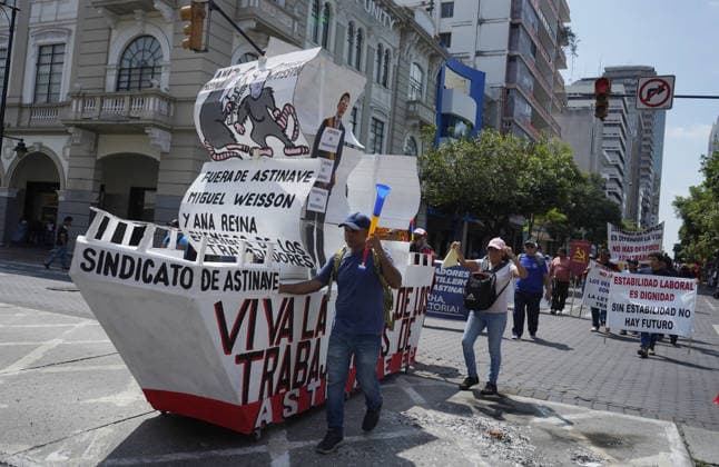 News Bilder des Tages GYE MARCHA 1 DE MAYO Guayaquil, Friday, May 01, 2026 In Guayaquil, several social and political movements joined in the traditional march for workers day Photos CÃ sar Munoz API Guayaquil Guayas Ecuador POL GYE MARCHA1DEMAYO b1b951628174a5be552e326ec2ff3c07 Copyright: xCÃ sarxMunozx