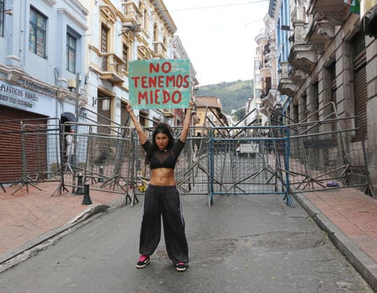 News Bilder des Tages MARCHA 1 DE MAYO QUITO Quito, Friday May 1, 2026 March of workers to celebrate May 1, runs through the main streets of the historic center of the capital, with a strong military and police contingent in the sector Photos API Rolando Enriquez Quito Pichincha Ecuador POL MARCHA1DEMAYOQUITO 78b2b294dd6f5762e1ec034efc582a4c Copyright: xROLANDO-ENRIQUEZx