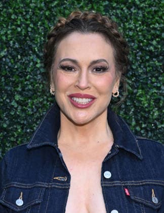 Calamigos Ranch Leading Hotels of the World Accreditation Celebration Alyssa Milano arriving to Calamigos Ranch Leading Hotels of the World Accreditation Celebration at Calamigos Ranch Resort & Spa on May 1, 2026 in Malibu, CA. Malibu Calamigos Ranch Resort & Spa California USA Copyright: xLISAxOConnor AFF-USA.comx