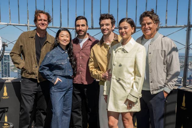May 1, 2026, New York, New York, USA: The cast and creatives of SHRINKING on Apple TV visit the Empire State Building to celebrate season 3 in New York. 1 May 2026 New York USA - ZUMAa265 20260501_zep_a265_103 Copyright: xEricxAcquayex