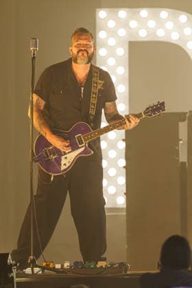 The Kickstarters, Dick Brave bei Veranstaltung EHC Happy Weekend 2026, Rock n Roll im Mai am 01.05.2026 in Königsbrunn, Pharmpur Eisarena. Bayern Deutschland