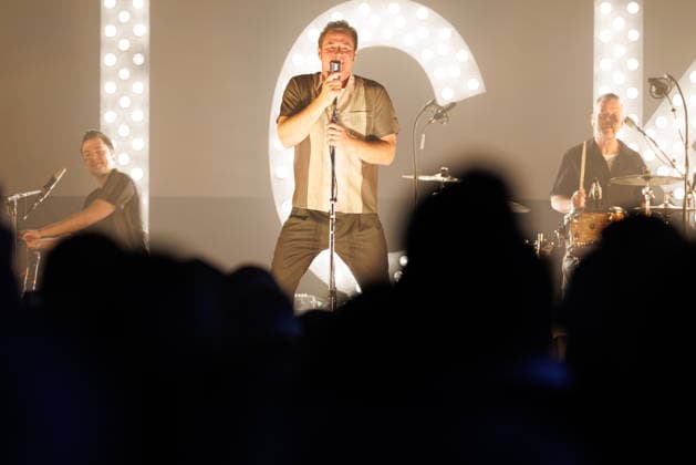 The Kickstarters, Dick Brave bei Veranstaltung EHC Happy Weekend 2026, Rock n Roll im Mai am 01.05.2026 in Königsbrunn, Pharmpur Eisarena. Bayern Deutschland