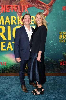 Los Angeles Premiere Of Netflix s Remarkably Bright Creatures - Arrivals LOS ANGELES, CALIFORNIA - APRIL 30: (L-R) Bryan Unkeless and Mandolin Beckner attend the Los Angeles Premiere of Netflix s Remarkably Bright Creatures at the Netflix Tudum Theater on April 30, 2026 in Los Angeles, California., Credit:Jeffrey Mayer Avalon United States, CA, Los Angeles, Netflix Tudum Theater  Copyright: xJeffreyxMayerx xAvalonx 1095842905