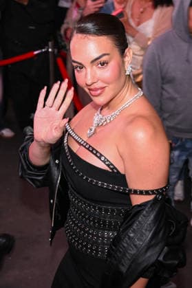Georgina Rodriguez Arrivals and exits at Vogues Pre Met Gala Party at Madame Tussauds in Times Square, New York City, NY, USA, May 1, 2026 Gedeon Taieb Bestimage Celebs attending Vogues Pre Met Gala Party at Madame Tussauds in Times Square, New York New York Etats Unis  Copyright: xGedeonxTaiebx xBestimagexGedeonxTaiebx xBestimagex