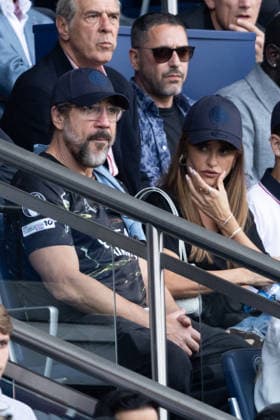 Penélope Cruz and her husband Javier Bardem with their children Leonardo, Luna and their friends in the stands at the Ligue 1 McDonald s soccer match between Paris Saint Germain PSG and FC Lorient at the Parc des Princes in Paris, France, on May 2, 2026 Bestimage Penélope Cruz and her husband Javier Bardem with their children Leonardo, Luna and their friends in the stands at the Ligue 1 McDonald s soccer match between Paris Saint Germain PSG and FC Lorient at the Parc des Princes in Paris, France, on May 2, 2026 Paris France  Copyright: xAGENCEx xBESTIMAGExAGENCEx xBESTIMAGEx