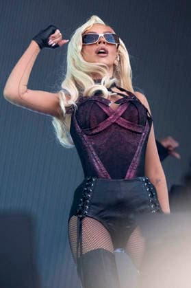 Christina Aguilera live beim Top of the Mountain Closing Concert 2026 auf der Ischgl Stage auf der Idalp. Ischgl, 02.05.2026