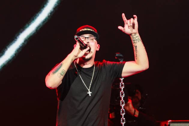 2026 iHeartCountry Festival - Show Chase Matthew performs onstage during the 2026 iHeartCountry Festival presented by Capital One at Moody Center on May 02, 2026 in Austin, Texas. Austin Moody Center Texas United States of America Copyright: xOzziexBloom imageSPACEx