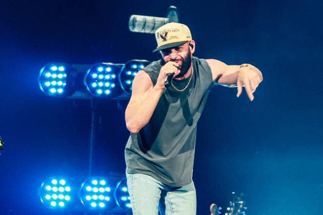 2026 iHeartCountry Festival - Show Dylan Scott performs onstage during the 2026 iHeartCountry Festival presented by Capital One at Moody Center on May 02, 2026 in Austin, Texas. Austin Moody Center Texas United States of America Copyright: xOzziexBloom imageSPACEx