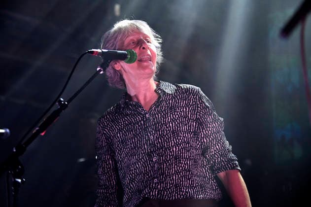 Iza Mellino von Les NÃ gresses Vertes live bei einem Konzert ihrer Zobi Tour in der Fabrik. Hamburg, 03.05.2026