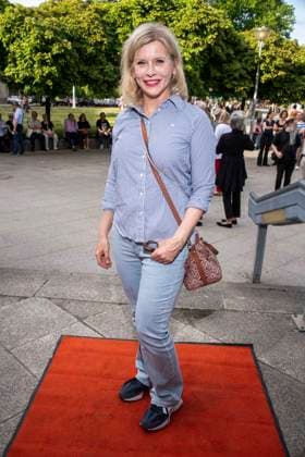 ABB HASEPREMIERE- Eva Habermann zu Gast bei der Pemiere von Es ist nur eine Phase Hase in der Komoedie am Kurfuerstendamm im Ernst-Reuter-Saal a, 03.05.2026 in Berlin Berlin Deutschland