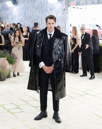 Bill Skarsgard arrives on the red carpet for the 2026 Met Gala celebrating Costume Art at The Metropolitan Museum of Art on Monday, May 4, 2026 in New York City.  NYP20260504318 JOHNxANGELILLO
