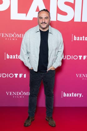 Pour Le Plaisir Paris Film Premiere Francois-Xavier Demaison attends Pour Le Plaisir Paris Film Premiere at Pathe Palace on May 04, 2026 in Paris, France. Photo by Nasser Berzane ABACAPRESS.COM Paris France  Copyright: xBerzanexNasser ABACAx