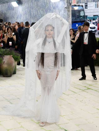 Lisa arrives on the red carpet for the 2026 Met Gala celebrating Costume Art at The Metropolitan Museum of Art on Monday, May 4, 2026 in New York City.  NYP20260504394 JOHNxANGELILLO