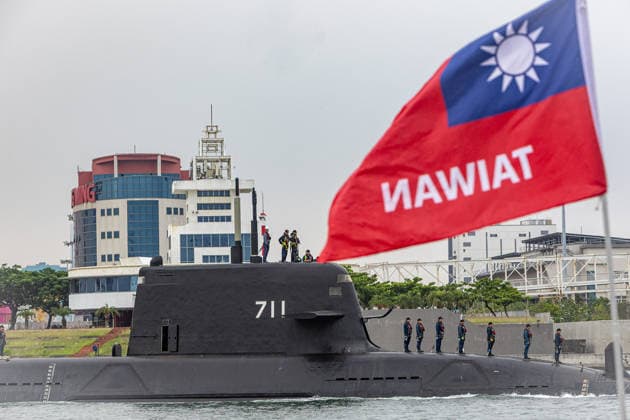 May 5, 2026, Kaohsiung City, Kaohsiung City, Taiwan: Taiwans first indigenous defense submarine the SS-711 Narwhal set sail from Kaohsiung Harbor on Tuesday morning to begin its 7th critical submerged testing phase In a significant display of integrated naval technology the submarine was accompanied by the T-38 Endeavor Manta a domestically developed Unmanned Surface Vessel USV Kaohsiung City Taiwan - ZUMAh198 20260505_zip_h198_005 Copyright: xCheng-ChiaxHuangx