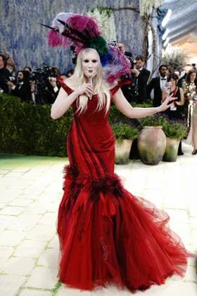 Gwendoline Christie at arrivals for The 2026 Costume Institute Exhibition COSTUME ART Opening Night Met Gala - Part 2, The Metropolitan Museum of Art, New York, NY, May 04, 2026. Photo By: Kristin Callahan Everett Collection The 2026 Costume Institute Exhibition COSTUME ART Opening Night Met Gala - Part 2 PUBLICATIONXNOTxINxCANxCHNxFRAxITAxJPNxNORxPOLxRUSxESPxUKxUSA
