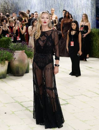 Kate Moss arrives on the red carpet for the 2026 Met Gala celebrating Costume Art at The Metropolitan Museum of Art on Monday, May 4, 2026 in New York City.  NYP2026050468 JOHNxANGELILLO
