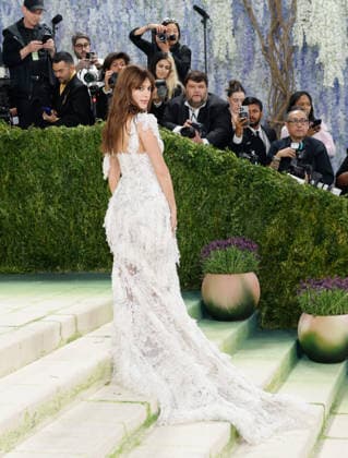 Daisy Edgar-Jones arrives on the red carpet for the 2026 Met Gala celebrating Costume Art at The Metropolitan Museum of Art on Monday, May 4, 2026 in New York City.  NYP2026050495 JOHNxANGELILLO