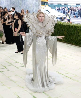 Dree Hemingway arrives on the red carpet for the 2026 Met Gala celebrating Costume Art at The Metropolitan Museum of Art on Monday, May 4, 2026 in New York City.  NYP20260504428 JOHNxANGELILLO