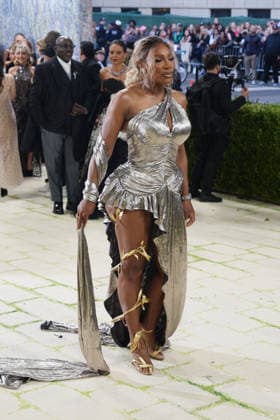Former American tennis player Serena Williams poses on the white carpet at the Met Gala in New York, United States, 04 May 2026. The White Carpet at the 2026 Met Gala !ACHTUNG: NUR REDAKTIONELLE NUTZUNG!  Copyright: xOctavioxGuzmánx AME9421 20260505-55020181640_1