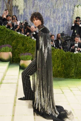 The American singer Sombr poses on the white carpet at the Met Gala in New York, United States, 04 May 2026. The White Carpet at the 2026 Met Gala !ACHTUNG: NUR REDAKTIONELLE NUTZUNG!  Copyright: xOctavioxGuzmánx AME9418 20260505-55020181644_1