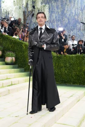 American model and actor Patrick Schwarzenegger poses on the white carpet at the Met Gala in New York, United States, 04 May 2026. The White Carpet at the 2026 Met Gala !ACHTUNG: NUR REDAKTIONELLE NUTZUNG!  Copyright: xOctavioxGuzmánx AME9401 20260505-55020181686_1
