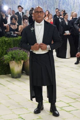 Actor and professional wrestler Dwayne Johnson poses on the white carpet at the Met Gala in New York, United States, 04 May 2026. The White Carpet at the 2026 Met Gala !ACHTUNG: NUR REDAKTIONELLE NUTZUNG!  Copyright: xOctavioxGuzmánx AME9404 20260505-55020181697_1
