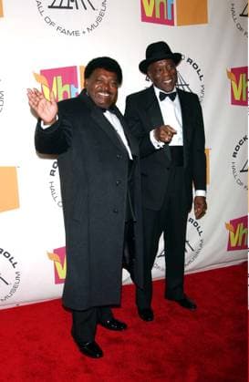 ROCK AND ROLL ARRIV AR Mar. 14, 2005 - K42213AR.VH1 2005 ROCK AND ROLL HALL OF FAME CEREMONY (ARRIVALS).AT THE WALDORF ASTORIA HOTEL IN NEW YORK CITY 03-14-2005. ANDREA RENAULT- 2005.PERCY SLEDGE AND BUDDY GUY Copyright: xAndreaxRenaultx