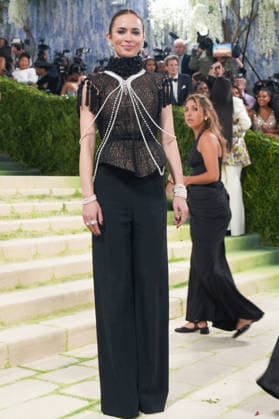 British actress and singer Emily Blunt poses on the white carpet at the Met Gala in New York, United States, 04 May 2026. The White Carpet at the 2026 Met Gala !ACHTUNG: NUR REDAKTIONELLE NUTZUNG!  Copyright: xOctavioxGuzmánx AME9403 20260505-55020181914_1