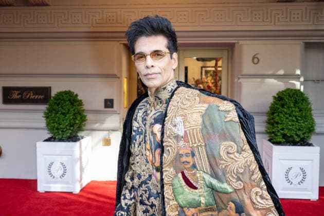 The Pierre Hotel: 2026 Met Gala Departures, New York, USA - 04 May 2026 Karan Johar wearing Manish Malhotra departs the Pierre Hotel for 2026 Met Gala on May 04, 2026 in New York City. New York United States Copyright: xRonxAdarx xSOPAxImagesx _radar_pierre_20260504_01289