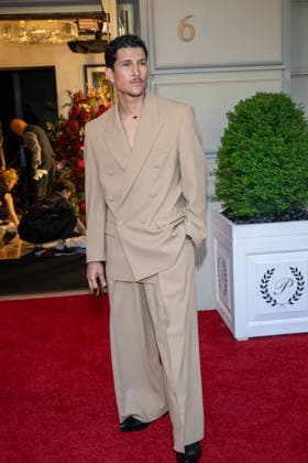 The Pierre Hotel: 2026 Met Gala Departures, New York, USA - 04 May 2026 Danny Rameriz wearing Michael Kors departs the Pierre Hotel for 2026 Met Gala on May 04, 2026 in New York City. New York United States Copyright: xRonxAdarx xSOPAxImagesx _radar_pierre_20260504_01594