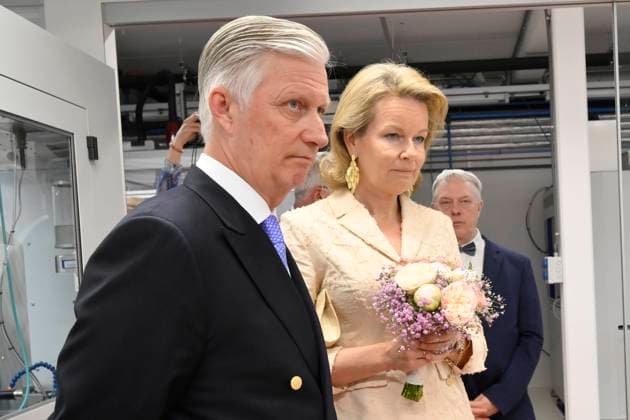 King Philippe And Queen Mathilde Visit The Province of Flemish Brabant VLAAMS-BRABANT, BELGIUM - MAY 05: King Philippe of Belgium and Queen Mathilde of Belgium pictured visiting VUB Photonics-campus en VUB STEAM Academie in Pajottegem during a trip to the province of Flemish Brabant on May 05, 2026 in Vlaams-Brabant, Belgium, 05 05 2026 Vlaams-Brabant Belgium  Copyright: xPhilipxReynaersx