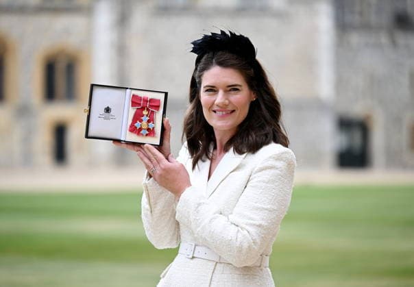 Investiture ceremony at Windsor Castle, UK. May 5, 2026. Hilary Evans-Newton, CBE, Chief Executive Officer, Alzheimer s Research UK, for services to Charity. Pictured at an Investiture ceremony at Windsor Castle, UK. May 5, 2026., Credit:Tony Kershaw SWNS Avalon UK  Copyright: xTonyxKershawx xSWNSx xAvalonx 1096692963