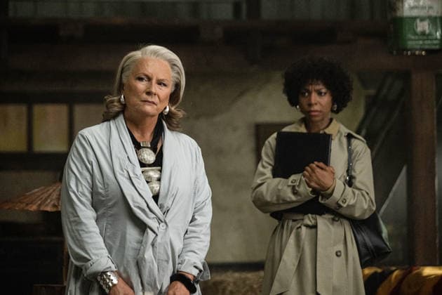 Jennifer Saunders and Pippa Bennett-Warner UK. Jennifer Saunders and Pippa Bennett-Warner in (C)Paramount Pictures new film : The Magic Faraway Tree (2026). Plot: A modern family relocates to the countryside where the children discover a magical tree with eccentric residents. LMK106-J11757-040526 Supplied by LMKMEDIA. Editorial Only. Landmark Media is not the copyright owner of these Film or TV stills but provides a service only for recognised Media outlets. 