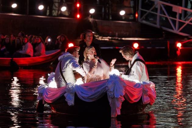 AMSTERDAM - Roxeanne Hazes during the May 5th concert on the Amstel at the Royal Theatre CarrÃ . Traditionally, the concert marks the conclusion of the National Liberation Celebration. RAMON VAN FLYMEN ANP netherlands out - belgium out  Copyright: xx x557576549x originalFilename: 557576549.jpg