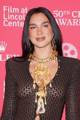 Dua Lipa at arrivals for 50th Chaplin Award Gala, Alice Tully Hall at Lincoln Center, New York, NY, April 28, 2025. Photo By: Kristin Callahan Everett Collection2528A02 KH055 PUBLICATIONXNOTxINxCANxCHNxFRAxITAxJPNxNORxPOLxRUSxESPxUKxUSA Copyright: xx 2528A02 KH055 2528A02_KH055_H